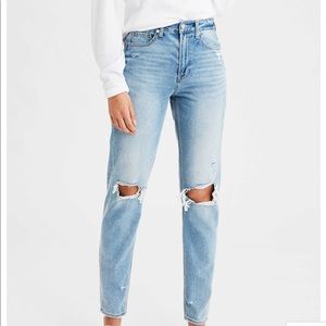 American eagle mom jeans